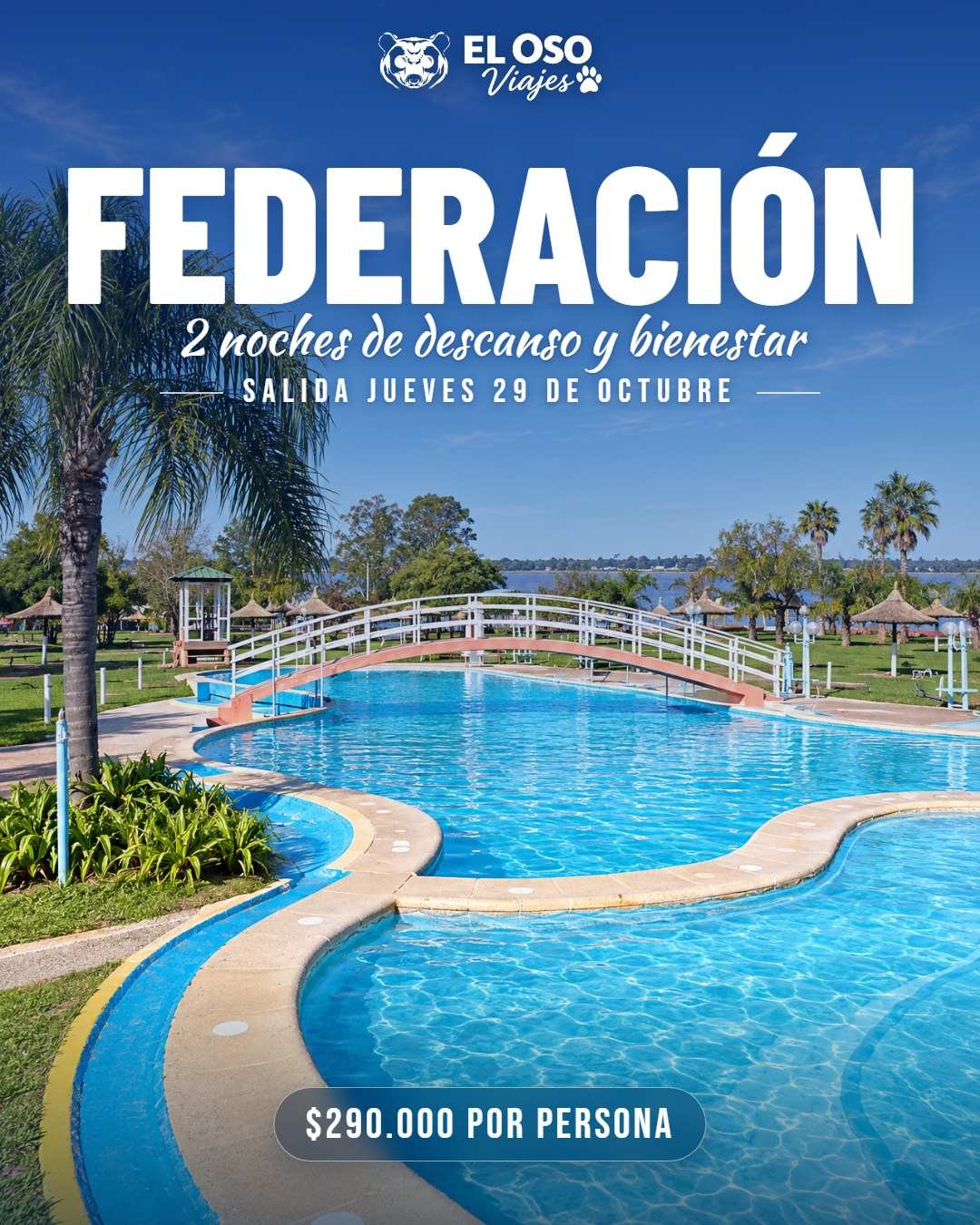 Pileta termal con puente blanco y palmeras en el Parque Termal de Federación, Entre Ríos