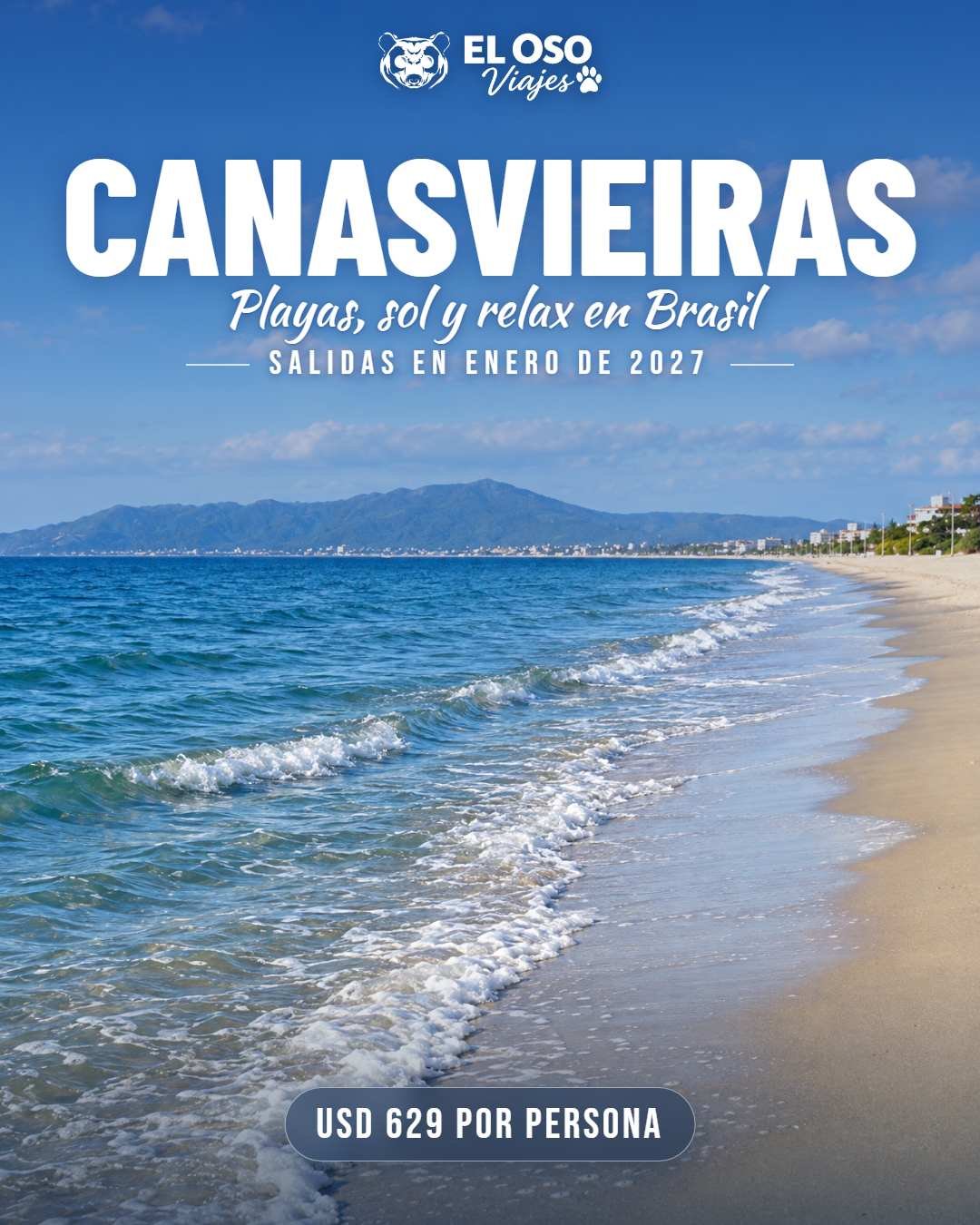 Playa de Canasvieiras, Florianópolis, con olas suaves y la montaña al fondo