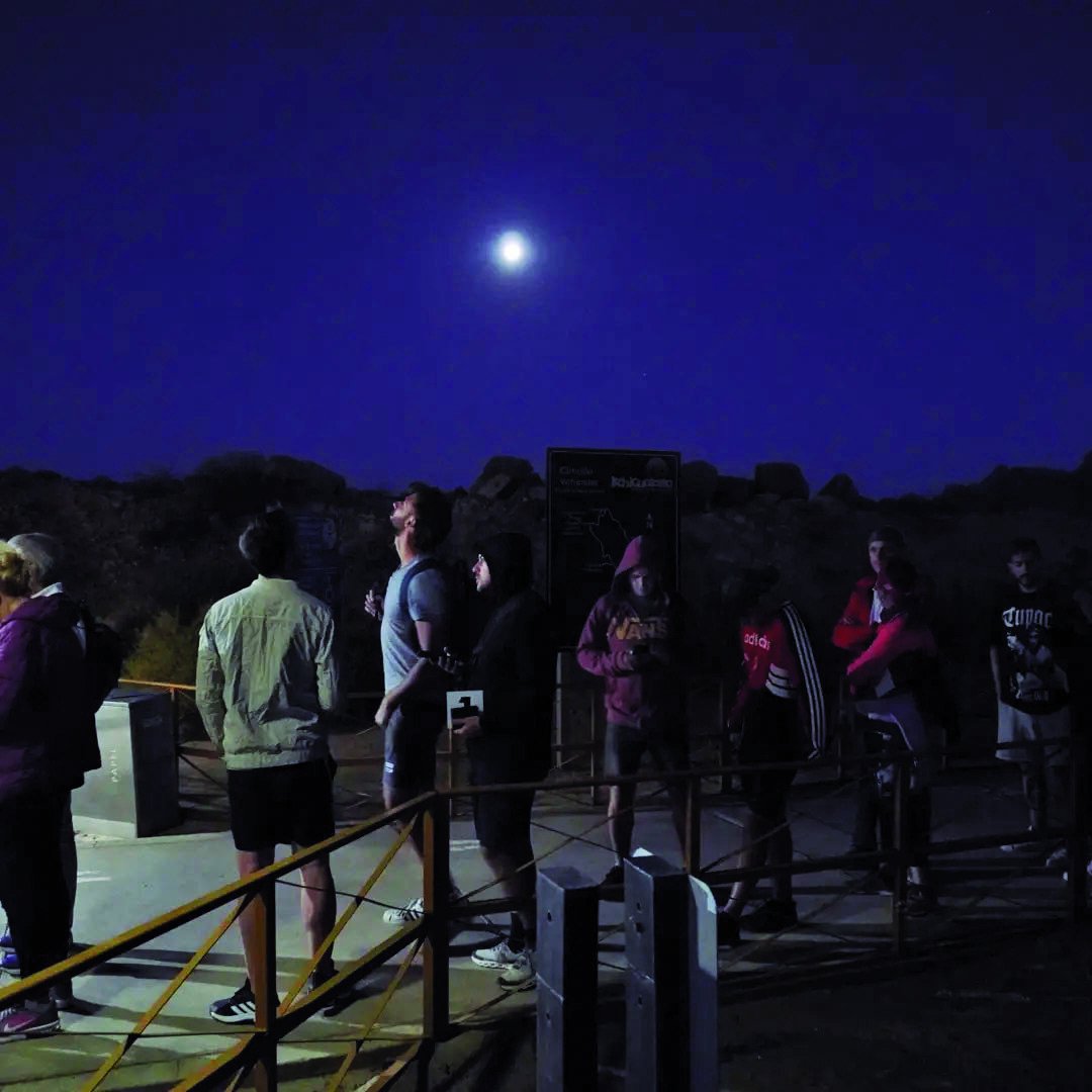 Valle de la luna con luna llena - Imagen 3